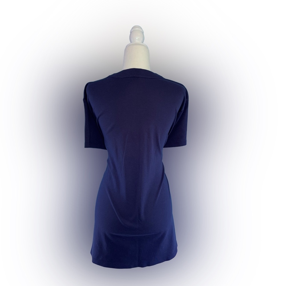 Isaac Mizrahi Live! Essentials Plus Size 4X Navy Blue V-Neck Pima Cotton Tee - Picture 3 of 5